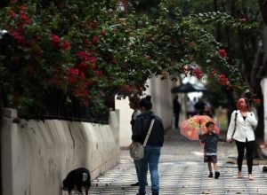 capital-paulista-amanhece-com-ceu-encoberto-e-chuva