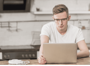 the-weight-of-knowledge-sp-noticias